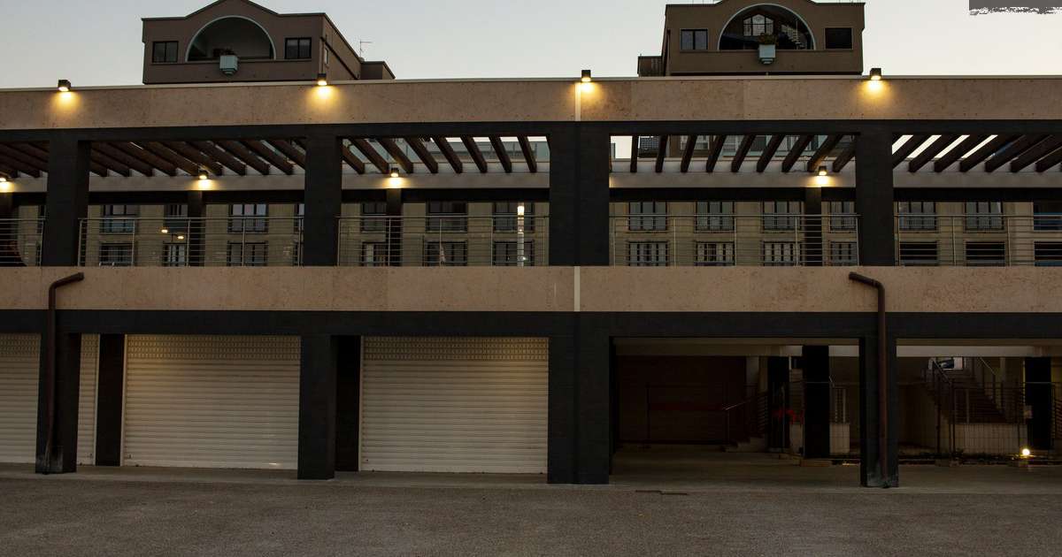 Waterfront di San Girolamo: arrivate 11 proposte per l'apertura di bar e ristoranti